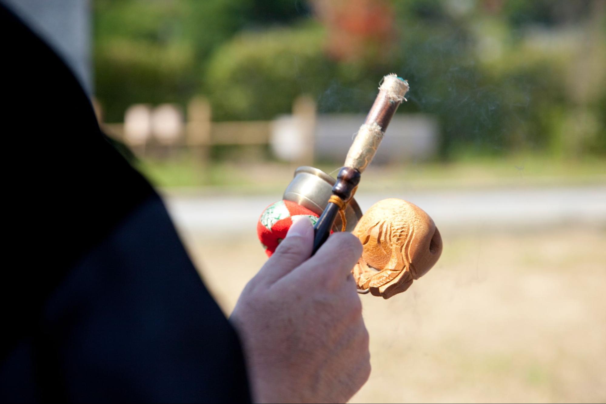 新盆にお坊さんを呼ばないのは問題ない