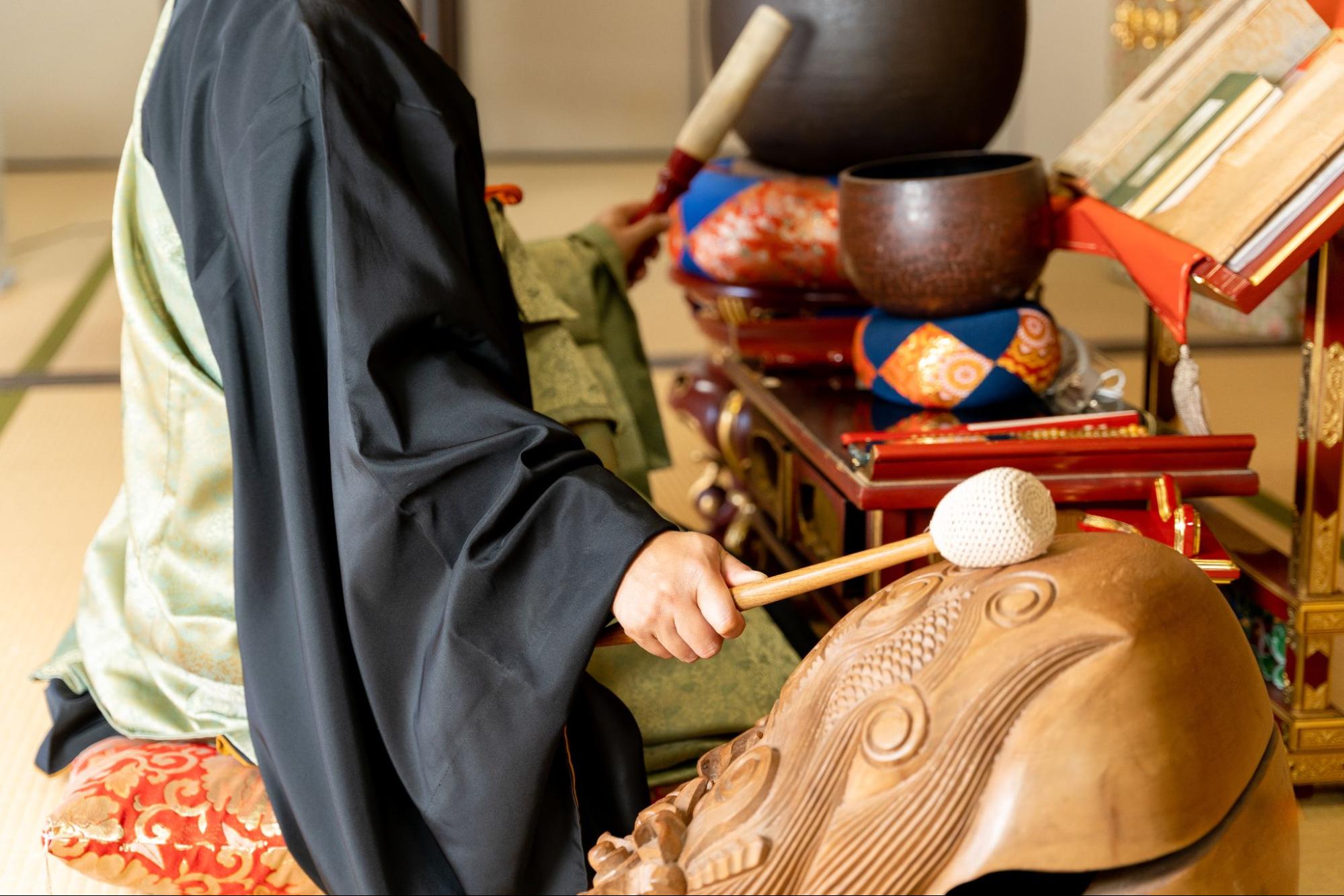 宗教の違いでお通夜も変わる？